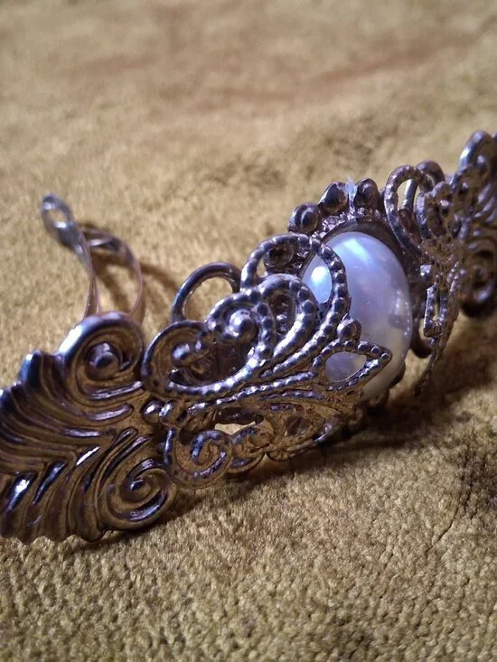 Vintage Barrette Hair Clip Silver Ornate Filligree Faux Pearl Korea 4" - Picture 5 of 13